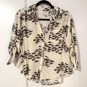 Ava Sky Top Tiani Macadamia Fish